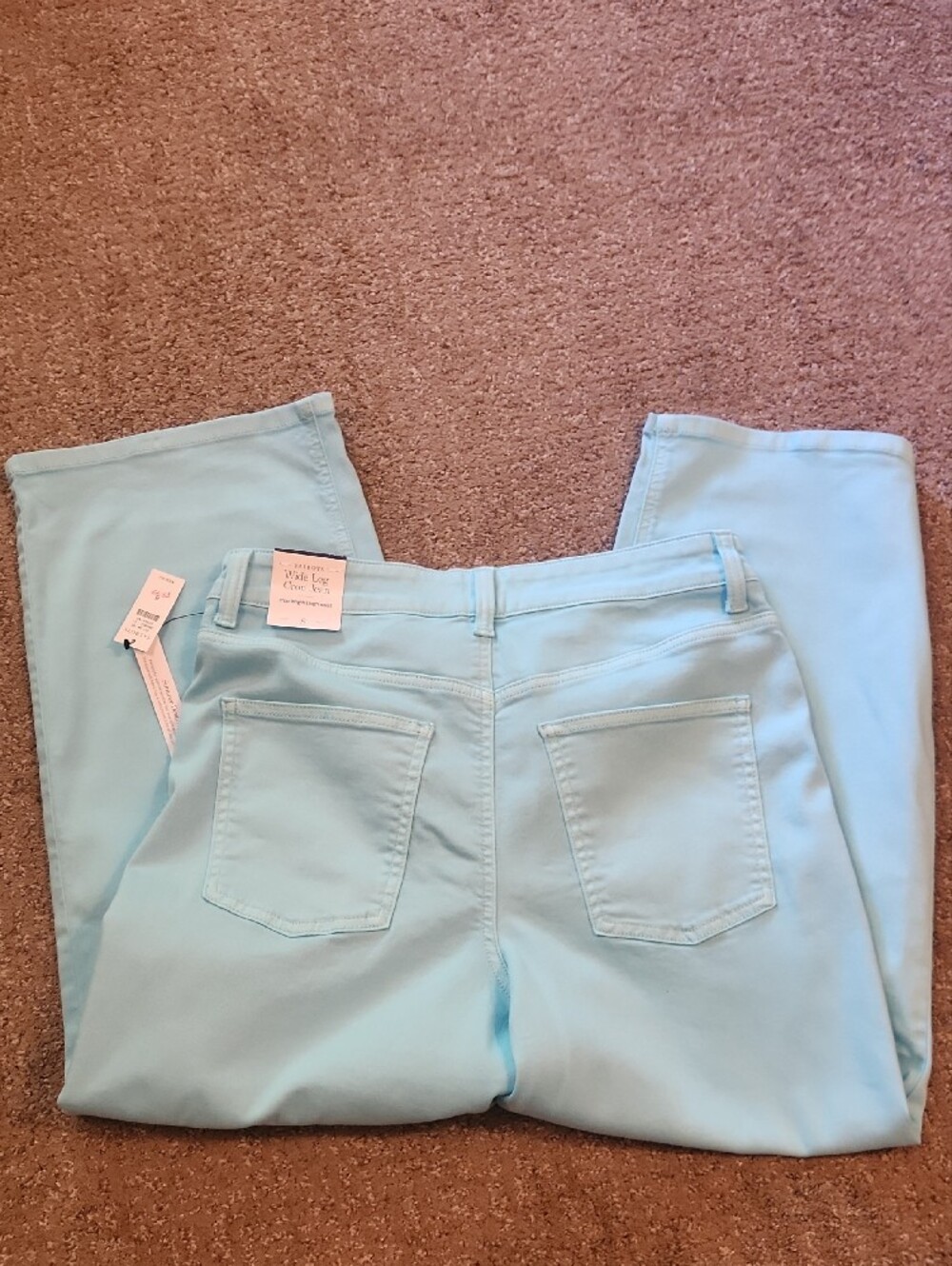 Talbots - Picture 6 of 9